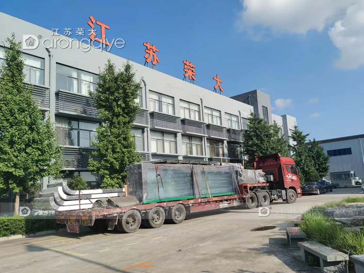 上海智能公交候車亭發(fā)貨配圖二