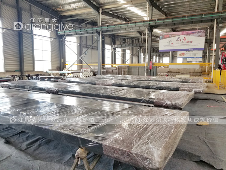 第五批廣東智能公交候車亭發(fā)貨圖二