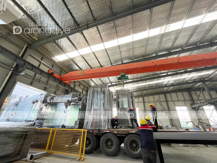 第一批公交站牌候車(chē)亭發(fā)貨圖二