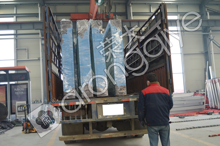 江蘇公共自行車(chē)棚發(fā)貨圖二