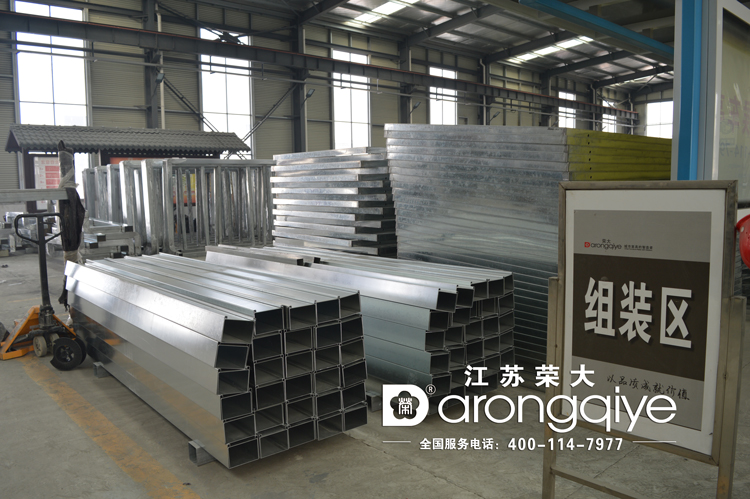 公交候車亭材料的發(fā)展進步