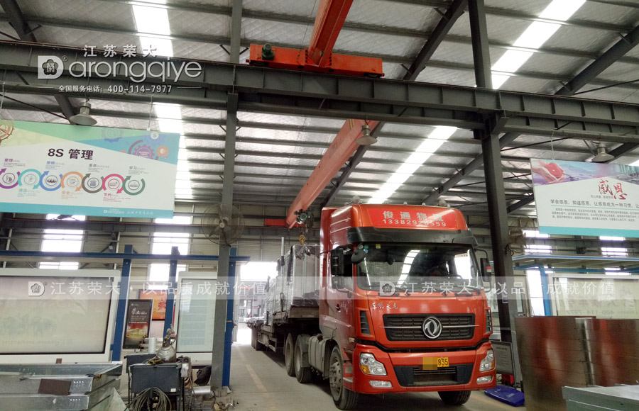 第三批不銹鋼公交候車亭發(fā)貨圖二