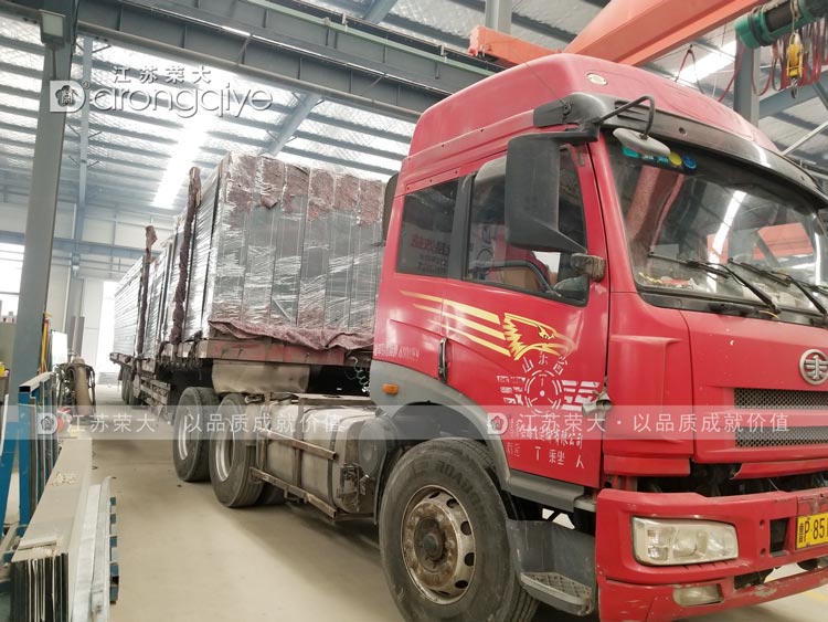 第二批淮安市公交候車亭發(fā)貨圖三