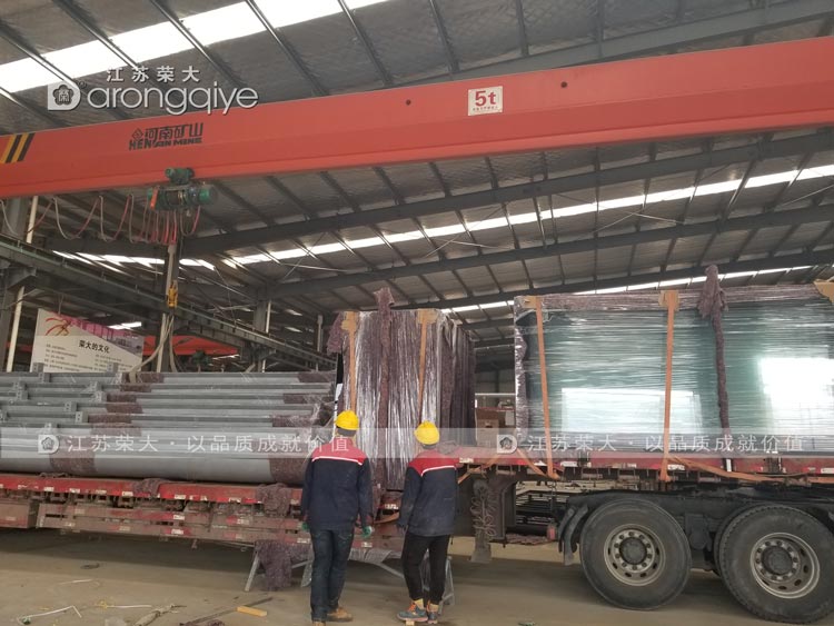 第六批揚(yáng)州智能公交站臺(tái)發(fā)貨配圖一