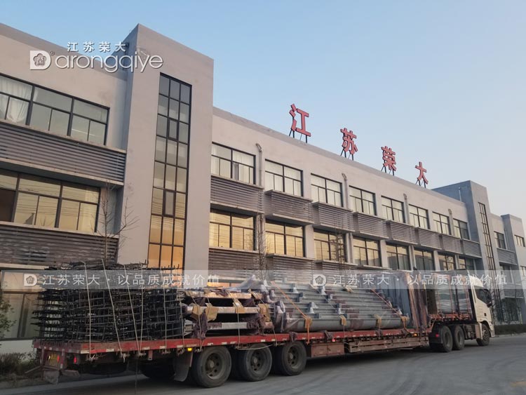 第六批揚(yáng)州智能公交站臺(tái)發(fā)貨配圖三