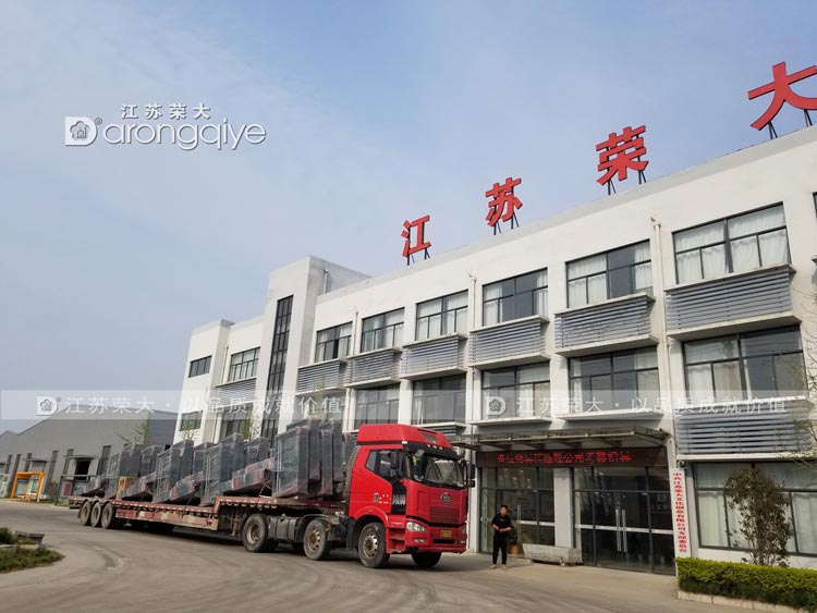 第二批供應(yīng)山東公交站牌發(fā)貨圖三